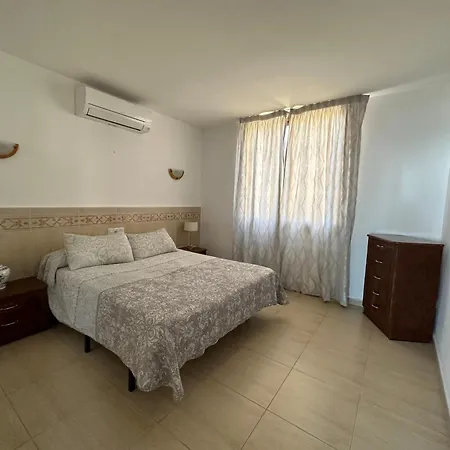 Palmeras شقة فوينخيرولا