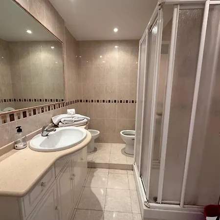 شقة Palmeras فوينخيرولا